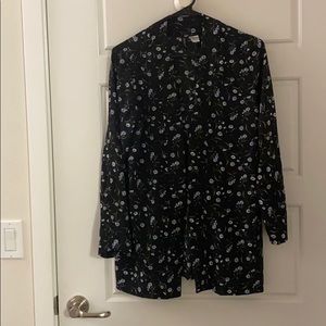 Floral lightweight and fresh tunic